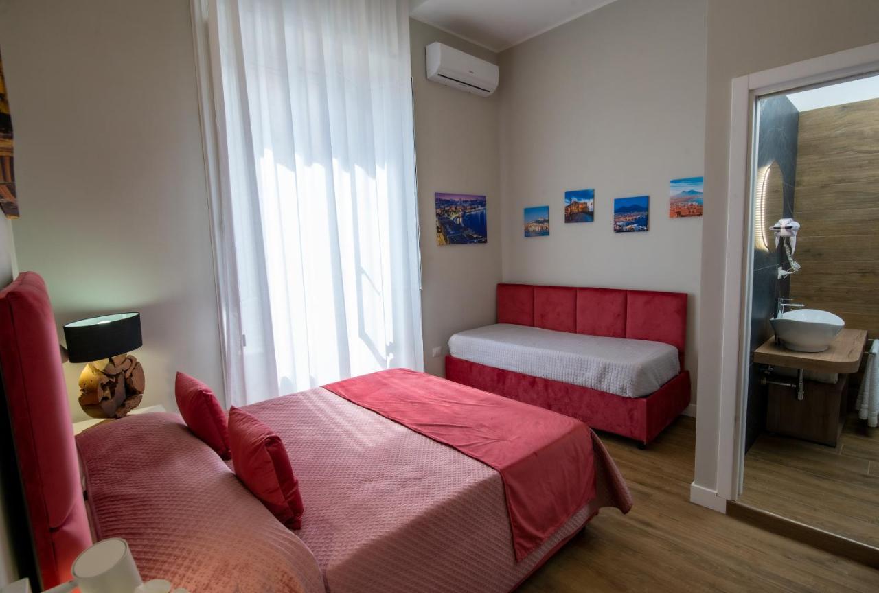 Vivi A Napoli Bed & Breakfast Exterior photo